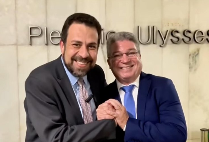 Ainda sem apoio público nacional do PT sobre candidatura, Ricardo Barbosa grava vídeo de apoio com Boulos