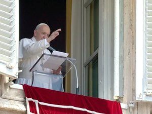 Ainda internado, papa celebrará Ângelus dominical do hospital