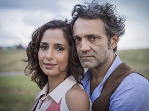 Camila Pitanga homenageia Montagner: 'Um ano de luta'