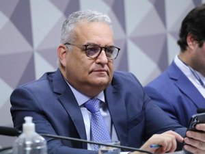 Pesquisa confirma Alfredo Gaspar na liderança ao Senado em Alagoas