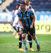 Diego Souza dedica gols aos companheiros do Grêmio