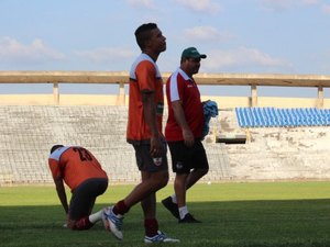 River treina do Albertão e Vica define base para enfrentar o ASA