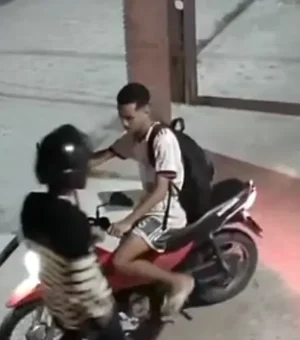 Entregador tem moto roubada em frente a lanchonete no município de Limoeiro de Anadia