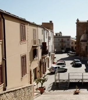 As casas vendidas por R$ 6 em vilarejo da Itália