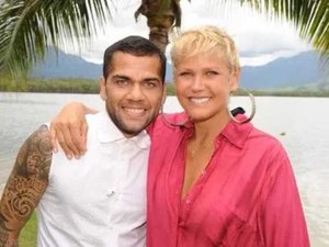 Xuxa diz que jogador Daniel Alves a ajudou após passar mal na Espanha