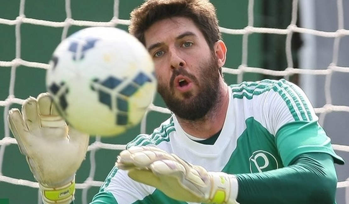 Goleiro Bruno, ex-Palmeiras, é o novo reforço do Santa Cruz