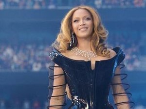 Beyoncé gasta mais de R$ 12 mil em frango frito para festa após show