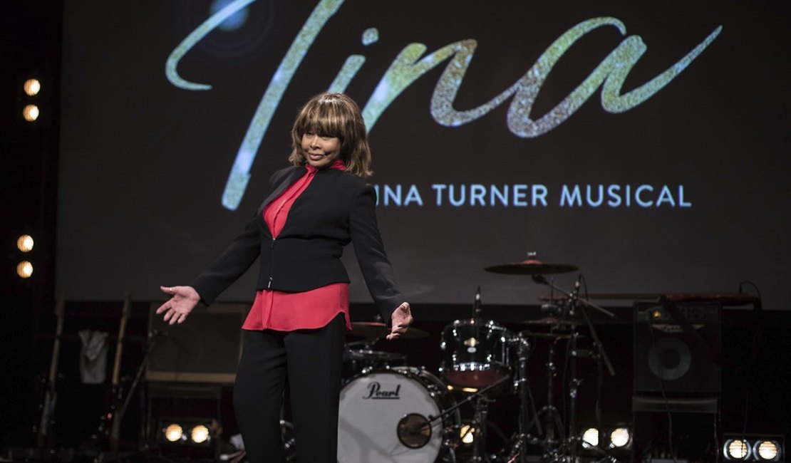 Filho de Tina Turner é encontrado morto, diz site