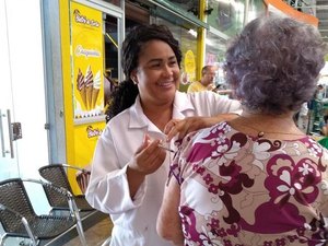 Influenza: idosos são foco da primeira fase da campanha de vacinação 