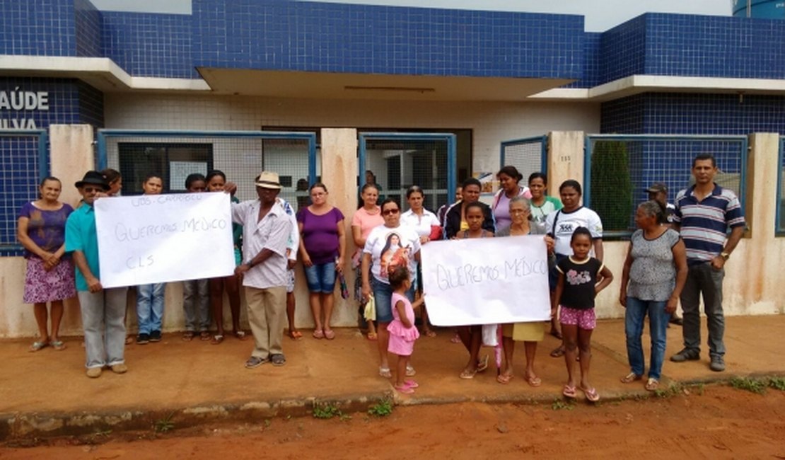 Moradores do Povoado Carrasco exigem médico para Unidade Básica de Saúde