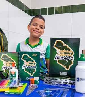 Prefeitura de Girau do Ponciano entrega Kit Escolar e Uniforme para toda a Rede Municipal de Ensino