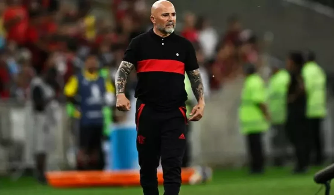 Jogador do Flamengo curte post de demissão de Jorge Sampaoli