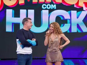 Shakira participa do Domingão com Huck e fala sobre sua turnê no Brasil