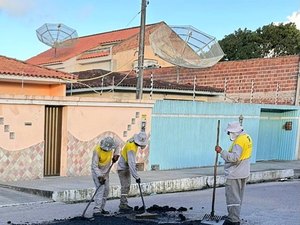 Prefeitura já recuperou 117 trechos de ruas e avenidas em Arapiraca