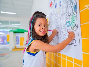 Arapiraca é destaque nacional em acesso à educação e lidera ranking em Alagoas