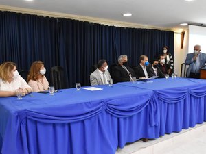 Gestores discutem sobre Casa de Acolhimento Regional de Maragogi