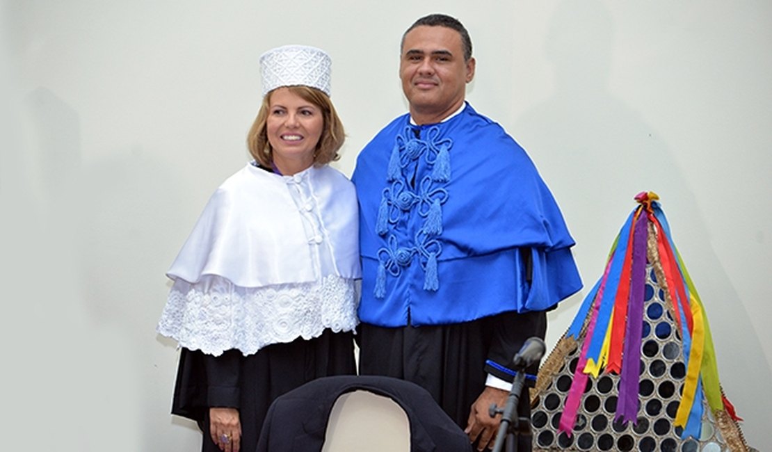 Reitora empossa nova equipe de gestão da Ufal