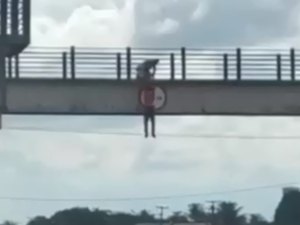 [Vídeo] Homem é salvo por retroescavadeira na cidade de Teotônio Vilela