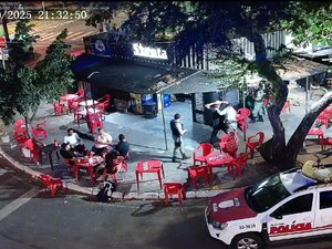 Videomonitoramento da SSP identifica homem com mandado de prisão na Jatiúca