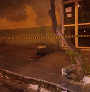 Morador de rua é morto com golpes de faca próximo ao quartel da polícia