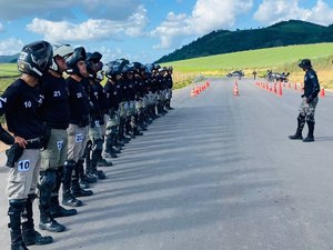 Policiais da Região Norte de Alagoas fazem estágio de motopatrulhamento