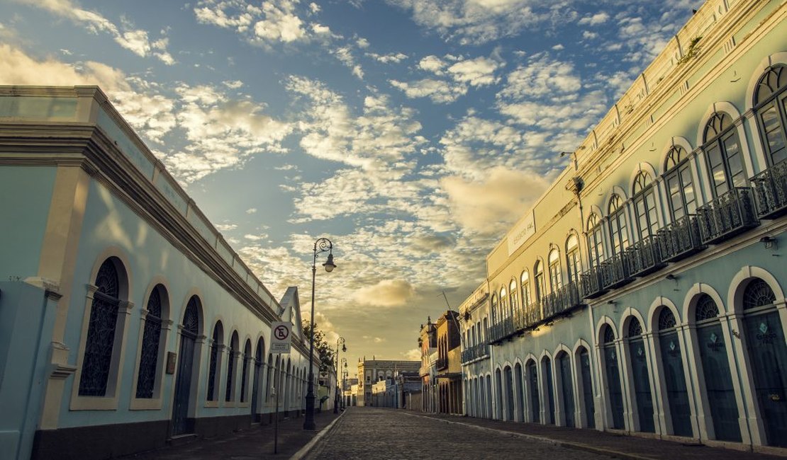 Secretaria de Turismo realiza ação itinerante no bairro histórico do Jaraguá