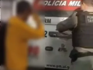 Porteiro é detido suspeito de importunação sexual em condomínio da Ponta Verde