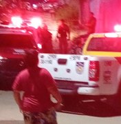 Homem é morto a tiros em via pública no bairro Rio Novo, em Maceió