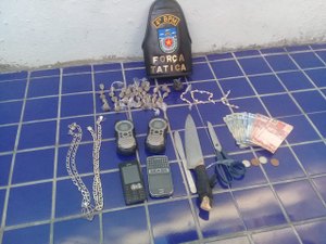 Militares apreendem adolescente suspeito de tráfico de drogas