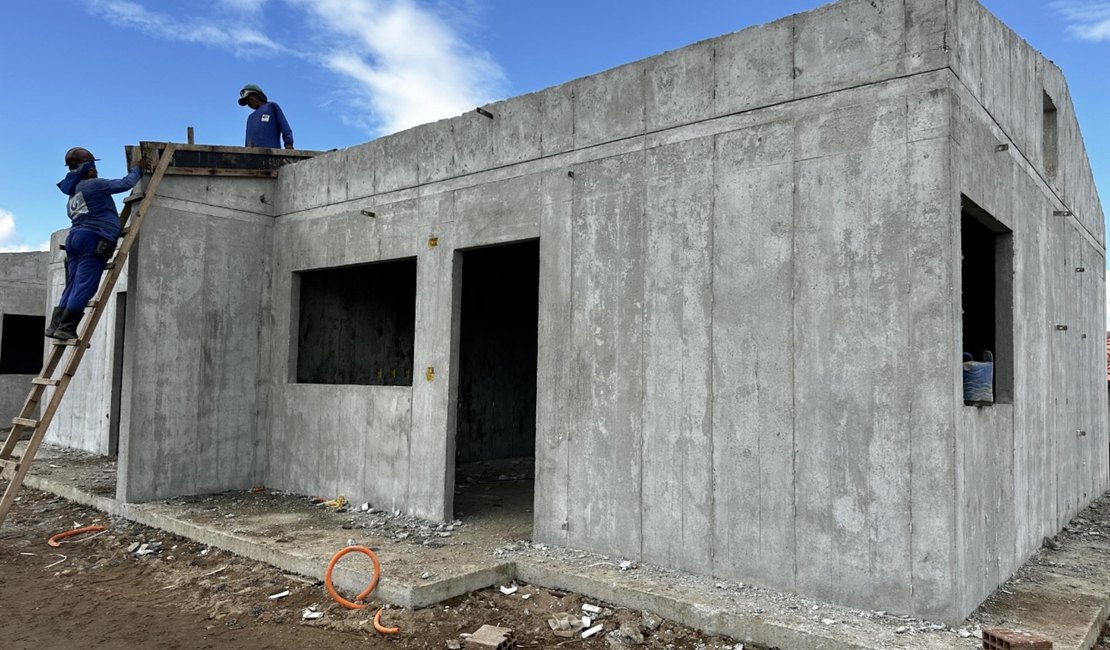 Obra do Residencial Prefeito Gileno avança em Palmeira dos Índios