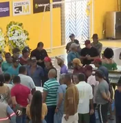 Vítimas de acidente com ônibus de romeiros são veladas no município de Coité do Nóia