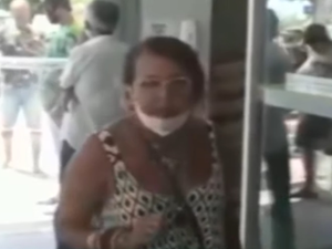 'Sou a maior racista do planeta Terra', diz mulher detida por agressões em agência bancária