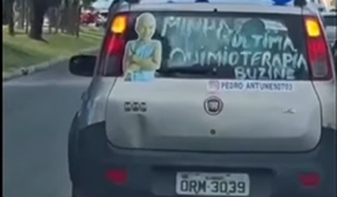 [Vídeo] Criança viraliza ao comemorar ida para última sessão de quimioterapia em Maceió