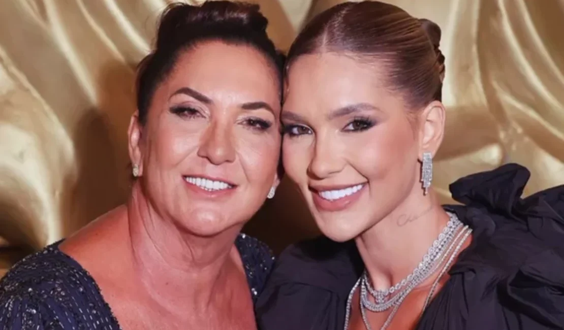 Mãe de Virginia diz estar “20 anos mais nova” após cirurgia plástica