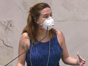 Assediada, Isa Penna quer cassação de Cury e lamenta “silêncio” da Alesp