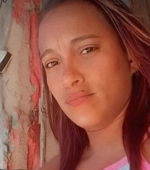 DHPP investiga morte de mulher no Rosane Collor; ela foi assassinada na frente de familiares e crianças