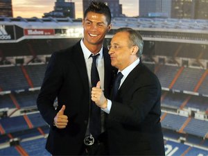 Presidente do Real Madrid minimiza críticas e diz que 'relação com Ronaldo é perfeita'