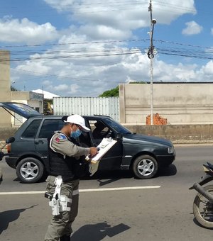 BPRv realiza operação “Álcool Zero”  em Arapiraca