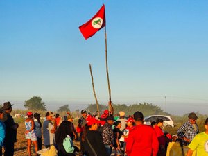 Corte de energia com apoio da PM reacende tensão em assentamento do MST em Arapiraca