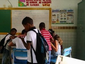 Onze pessoas são presas acusadas de fraude na merenda escolar