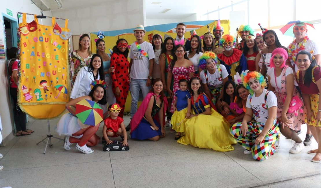 Bloco da Humanização leva a alegria do Carnaval aos pacientes do Hospital de Emergência do Agreste