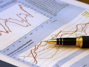 Atividades de atacado, varejo e indústria têm crescimento de 15% em outubro