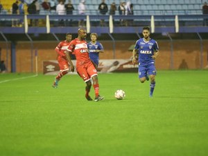 Avaí decide no primeiro tempo e vence o CRB por 1x0