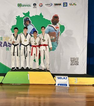 Alagoano de 15 anos fica na terceira colocação em campeonato nacional importante de Taekwondo