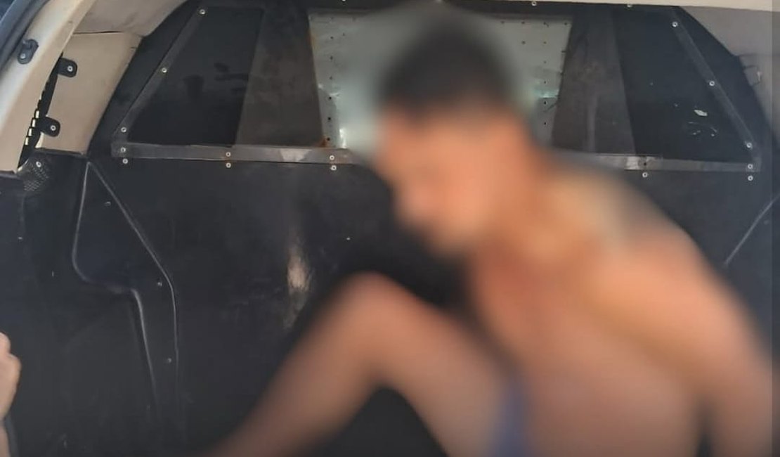 Foragido da Justiça é preso escondido no forro de casa na Barra Nova