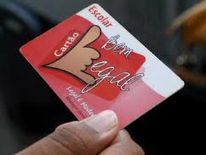 Apenas 1% dos 51 mil estudantes fizeram o recadastramento do Cartão Bem Legal