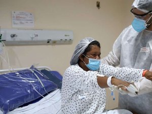 Sequelas da covid-19 prejudicarão saúde do brasileiro por uma década, diz especialista em UTIs