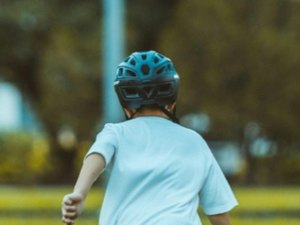 Após mortes de meninos autistas em Maceió, especialista alerta para os riscos de fuga