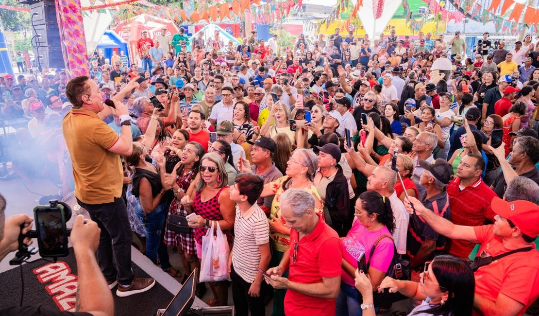 Com Amazan e artistas da terra, Arapiraca celebra a volta do Cultura na Praça e abre temporada junina