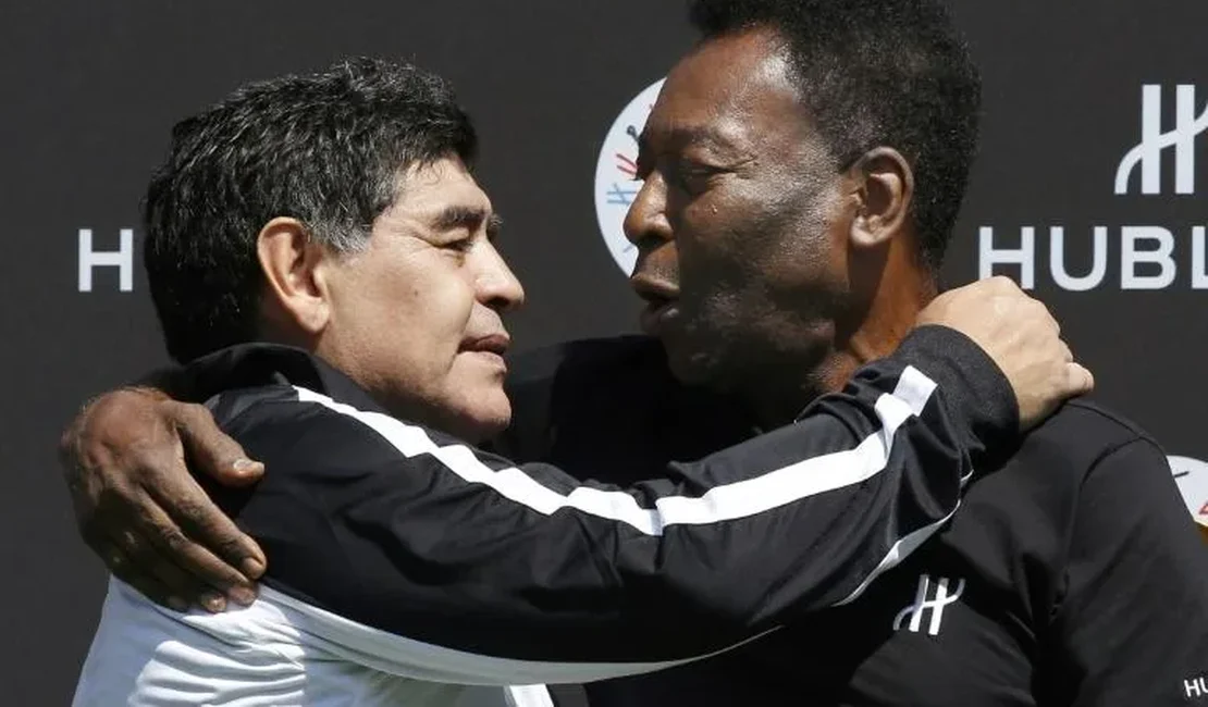 Pelé lembra Maradona um ano após sua morte: 'Amigos para sempre'
